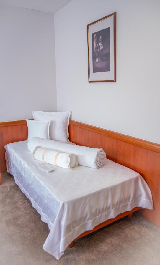 Hotel Integra Doboj Eksteriør billede