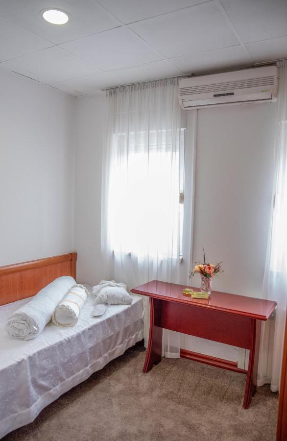 Hotel Integra Doboj Eksteriør billede